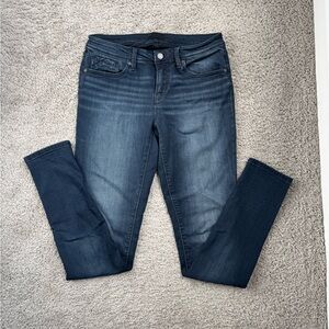 Buckle black skinny jeans 28x32